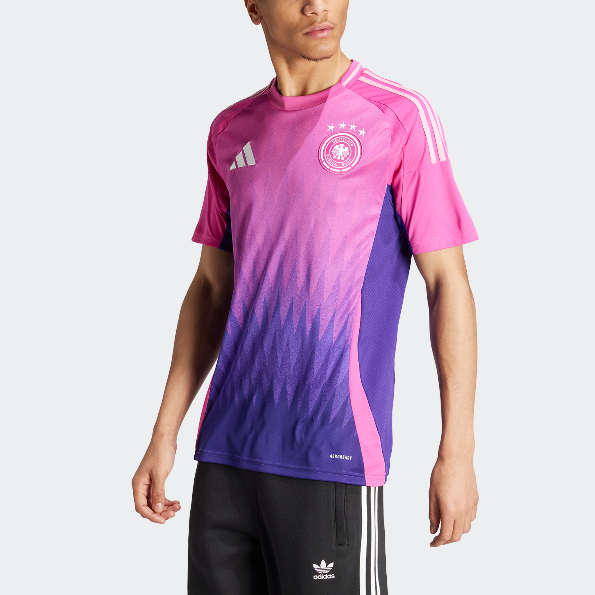 adidas Deutschland AuswärtsTrikot (EM 2024) für 79,99€ (statt 100€) 💸